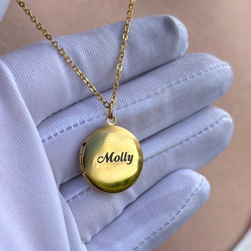 Vyklápací medailónik s fotografiou